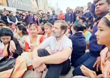 راہل گاندھی کو آسام میں شنکر دیو مندر جانے سے روکا گیا: کانگریس