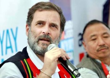 بی جے پی آر ایس ایس کا کام لوگوں کو لڑانا ہے :راہل