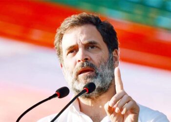 راہل گاندھی کی لوک سبھا رکنیت کی بحالی کو چیلنج کرنے والی عرضی مسترد