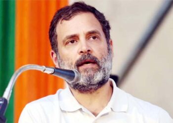 راہل نے لوگوں سے انصاف کی لڑائی کے لیے چندہ دینے کی اپیل کی