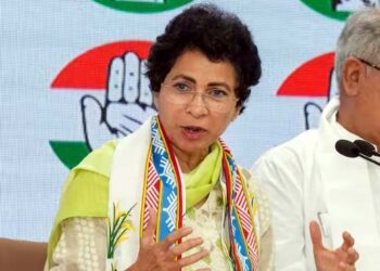 شیلجا نے راہل گاندھی کو مندر میں داخل ہونے سے روکنے کی سخت مذمت کی