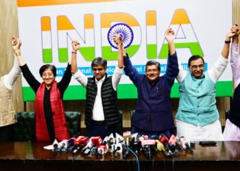 عام انتخابات 2024؍اب ہو رہا ہے دلچسپ ، بی جے پی کی مشکلیں بڑھیں