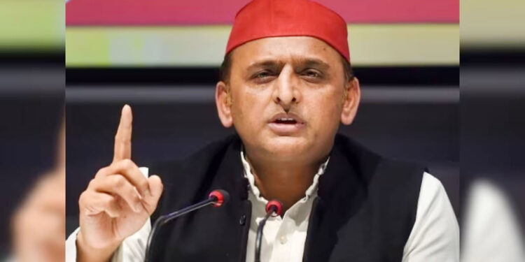 باغی اراکین اسمبلی کے خلاف قانون کے تحت کاروائی ہوگی:اکھلیش یادو