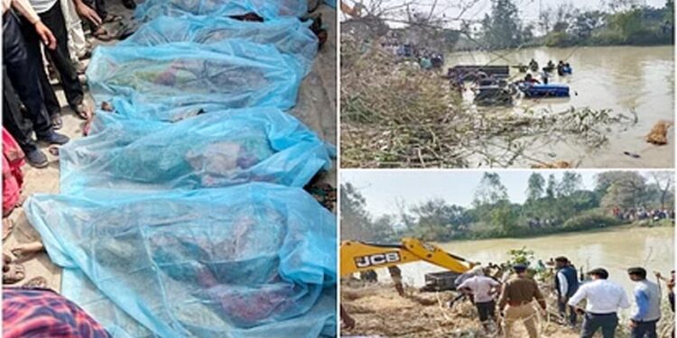 یوپی:سڑک حادثہ 24سے زائد افراد ہلاک ، متعدد زخمی