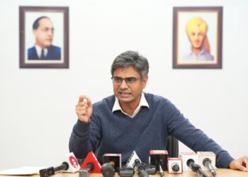 عام آدمی پارٹی کی پی اے سی میٹنگ