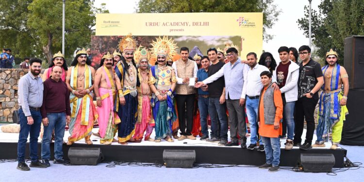 اردواکادمی دہلی کے زیر اہتمام چار روزہ ’’جشن اردو‘‘ تیسرے روز بھی جار ی