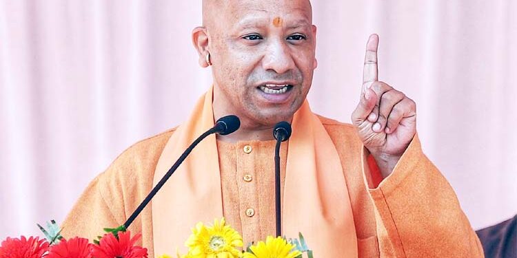 نصف آبادی کو اسمبلی میں پہنچنے سے کوئی نہیں روک سکتا: یوگی