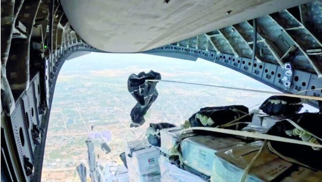 اماراتی اور اردنی فضائیہ کا شمالی غزہ میں ایئر ڈراپ آپریشن