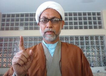 جو سیاسی لیڈر جموں کشمیر میں راجیہ سبھا کے الیکشن کیلئے شور مچا رہے ہیں، در حقیقت وہی سیاسی لیڈر لوک سبھا الیکشن بھی نہیں ہونے دینا پا رہے ہیں. مولانا راجانی حسن علی گجراتی