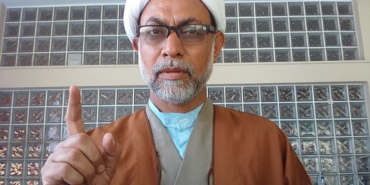 جو سیاسی لیڈر جموں کشمیر میں راجیہ سبھا کے الیکشن کیلئے شور مچا رہے ہیں، در حقیقت وہی سیاسی لیڈر لوک سبھا الیکشن بھی نہیں ہونے دینا پا رہے ہیں. مولانا راجانی حسن علی گجراتی