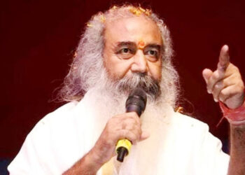 ملائی کھانے والے کانگریسی لیڈر کیوں چھوڑ رہے ہیں پارٹی ، آچاریہ کو نکالنے کا فیصلہ کیا درست تھا ؟