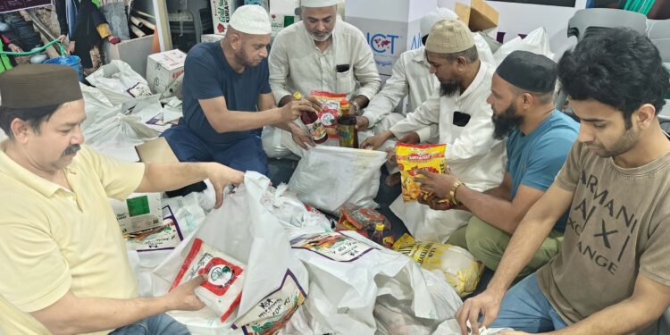 ’ رمضان کریم کے مبارک مہینے میںہیلپ ادرس فائونڈیشن کی طرف سے ضرورتمندوں میںراشن تقسیم کا عمل جاری‘