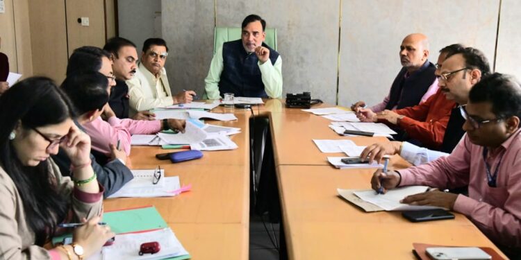 کجریوال حکومت نے چار سال میں دو کروڑ پودے لگائے