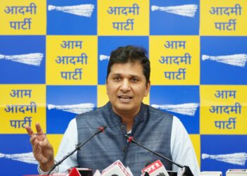 شراب گھوٹالہ معاملہ صرف الزامات کی بنیاد پر چل رہا ہے