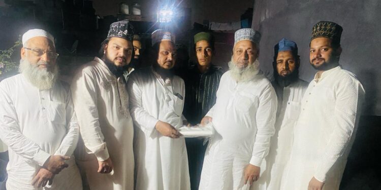 سولہ ویں شب کی نماز تراویح میں قرآن کریم مکمل