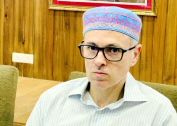 دلی کی تمام طاقتیں نیشنل کانفرنس کو ہرانے میں لگی ہیں:عمر عبداللہ