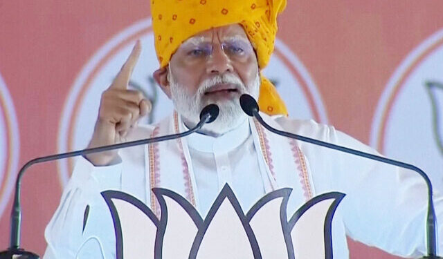 مودی نے سی اے اے کی مخالفت کرنے پر کانگریس، ٹی ایم سی کی سخت تنقید کی