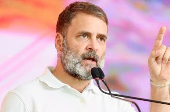 مودی ریزرویشن ختم کرکے غریبوں کا حق چھین رہے ہیں: راہل