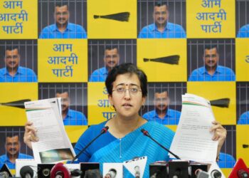 آتشی کو الیکشن کمیشن کا نوٹس، نوٹس ملنے سے پہلے ہی میڈیا میں چلی خبریں