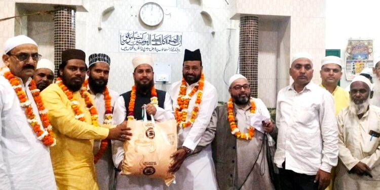 قرآن شریف کو یہ اعزاز حاصل ہے، بچہ بچہ اپنے سینے میں محفوظ کرلیتا ہے:سید قمرالدین