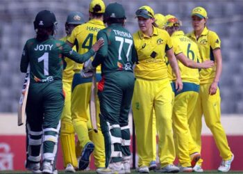 آسٹریلیا کے ہاتھوں ٹی ٹوئنٹی میچ میں بنگلہ دیش کو 77 رنز سے شکست