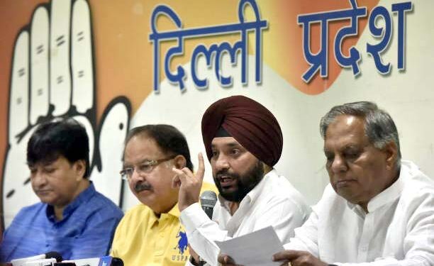 معاشی بحران سےپریشان عوام اب تبدیلی چاہتے ہیں: لولی