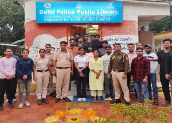 گیل انڈیا کے تعاون سے دہلی پولیس پبلک لائبریری کے بچوں کی ملی اڑان