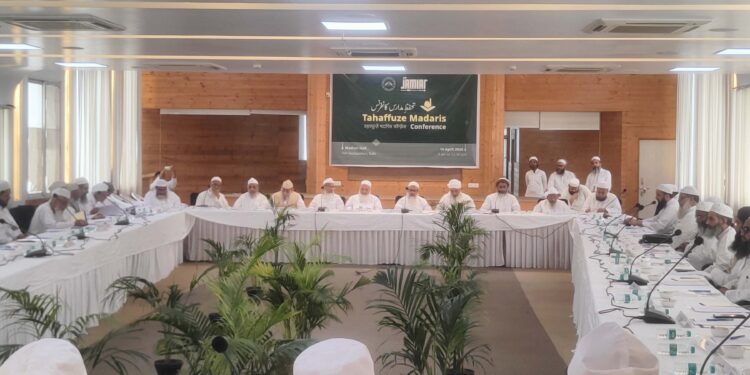 دینی مدارس کے خلاف سرکاری اداروں کے اقدامات عناد پر مبنی