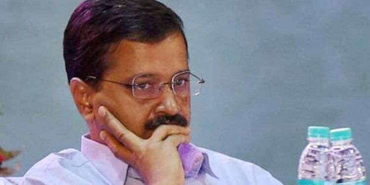 کیجریوال کو وزیر اعلیٰ کے عہدے سے ہٹانے کی دوسری درخواست بھی مسترد