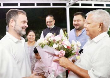 لالو کاپریوارپریم اور کانگریس کا سرینڈر