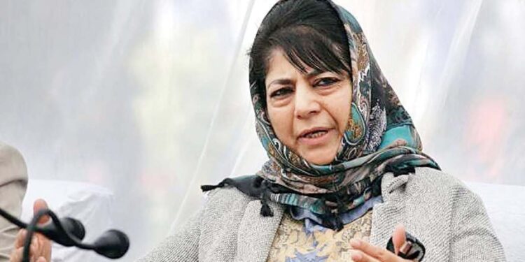 لوک سبھا الیکشن ہمارے وجود کی جنگ ہے:محبوبہ مفتی