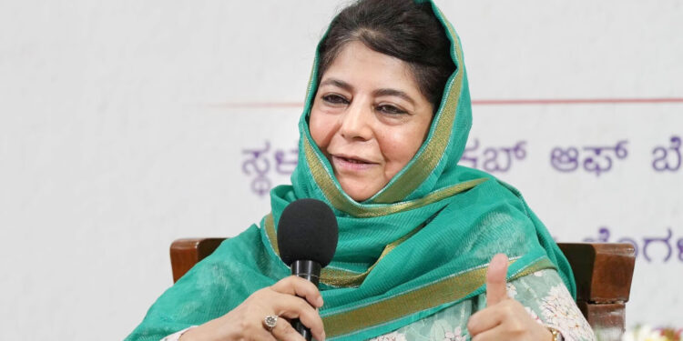 لوک سبھا الیکشن جموں و کشمیر کی آواز کو نئی دلی تک پہنچانے کی لڑائی ہے:محبوبہ مفتی