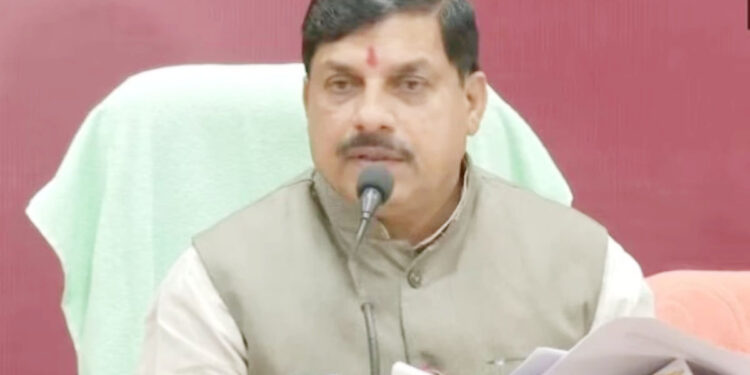 کانگریس نے صفائی ایوارڈ پر انگلیاں اٹھا کر اندور کے لوگوں کی توہین کی: یادو