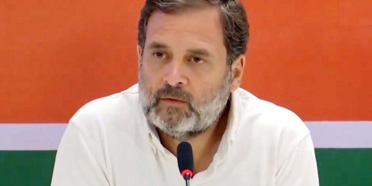 راہل نے مانڈیا میں ‘پہلی نوکری پکی’ اسکیم کا اعلان کیا