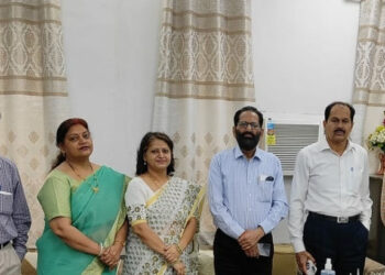 خصوصی لیکچرز کا انعقاد