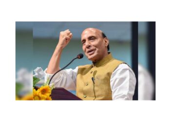 پی او کے کے لوگ ہندوستان کے ساتھ الحاق چاہتے ہیں: راج ناتھ سنگھ