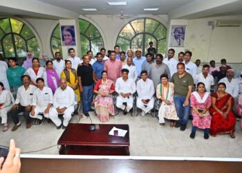 کانگریس ملک کے تاجروں کے مسائل کیلئے پابند عہد ہے:دیویندر یادو