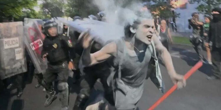 میکسیکو میں اسرائیلی سفارت خانے پر حملہ