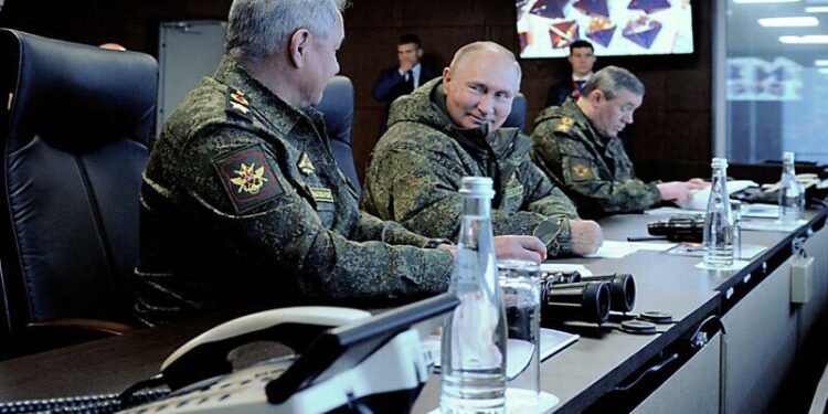 روسی صدر نے دنیا بھر میں نیوکلئیر ہتھیار برسانے کی تیاری کرلی