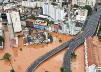 برازیل میں سیلاب نے مچا ئی تباہی ، گھر چھوڑنے والوں کی تعداد تین لاکھ سے تجاوز