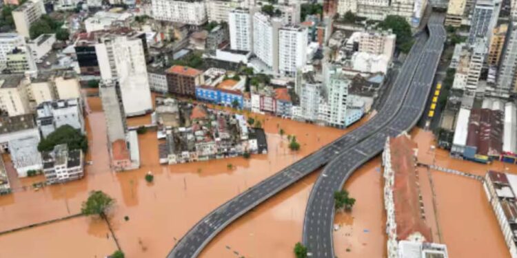 برازیل میں سیلاب نے مچا ئی تباہی ، گھر چھوڑنے والوں کی تعداد تین لاکھ سے تجاوز
