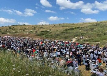 یوم نکبۃ کے موقع پر ہزاروں فلسطینی باشندوں کی ” واپسی مارچ ” میں شرکت