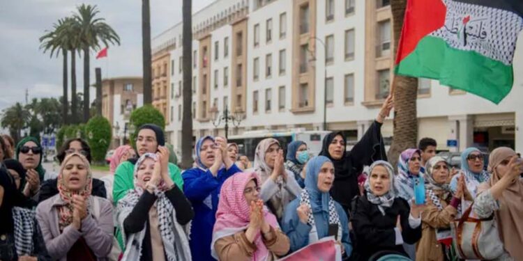 مراکش: ہزاروں شہریوں کا اسرائیل سے تعلقات کے خاتمے اور جنگ بندی کے حق میں مظاہرہ