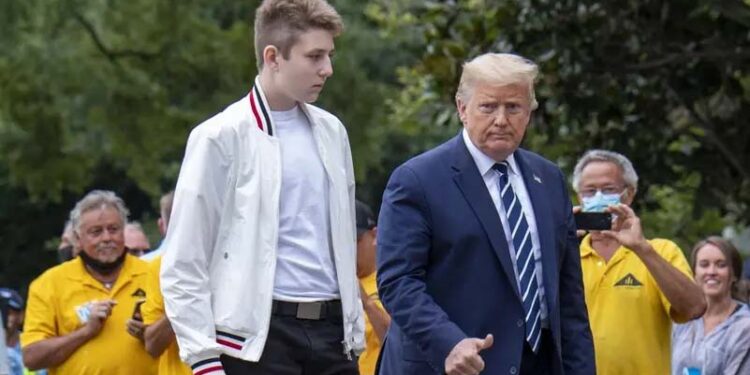 ٹرمپ کے 18 سالہ بیٹے نے سیاست میں قدم رکھ دیا