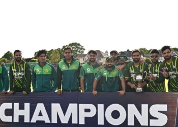 آئرلینڈ کو تیسرے ٹی20 میں شکست، پاکستان نے سیریز 1-2 سے جیت لی