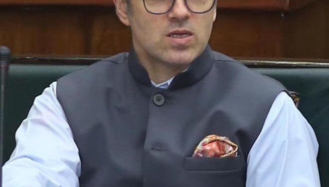 بھاجپا کے احسانوں تلے دبی سیاسی جماعتیں  کیسے جموں وکشمیر کے عوام کے حقوق کیلئے لڑیں گی/عمر عبداللہ