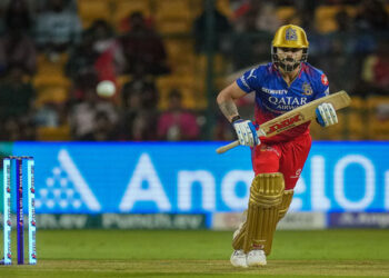 وراٹ کوہلی کے پنجاب کنگس کے خلاف ایک ہزار رن مکمل