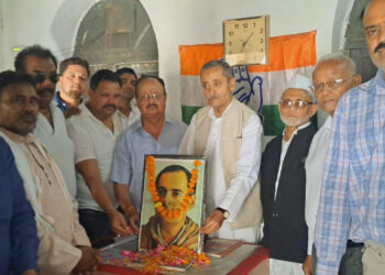 ضلع کانگریس کی جانب سے سابق وزیر اعظم آنجہانی راجیو گاندھی  ۳۳؍ویں برسی پر خراج عقیدت پیش کیا گیا