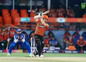 حیدرآباد کی طوفانی جیت سے ممبئی پلے آف کی دوڑ سے باہر