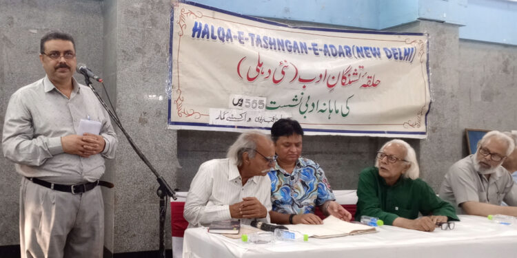 چراغ صبر جلایا تو گھر میں اے سیمابؔ٭بکھر گئیں ہیں ہر اک سمت برکتیں کیسی